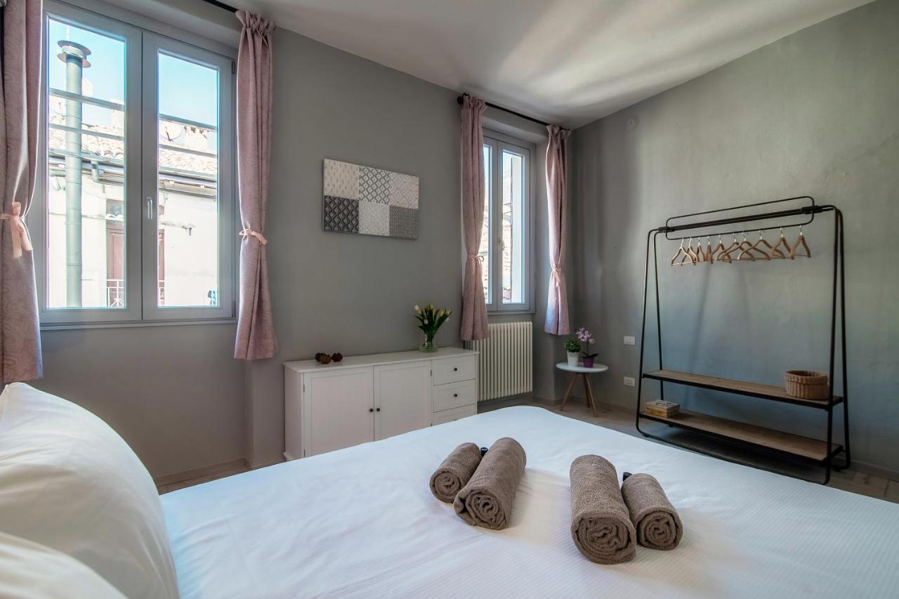 Barbablue Flat - The House Of Travelers Apartment Como Exterior photo